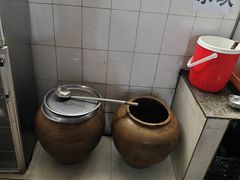 -正宗杨记普洱酸醋米线(总店)