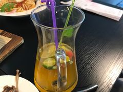 -樱花里音乐餐吧·牛扒椰子鸡(东圃店)