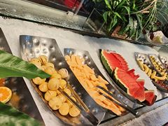 -金滏山·烤肉海鲜火锅自助(襄阳万达店)