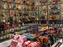 -VENCHI 闻绮(北京国贸商城店)