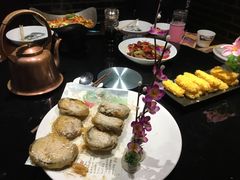 -东口码头·烧鸽子·鱼头泡饼·地方菜(金鹰悦城店)