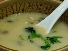老济南甜沫-闫府私房菜·百年鲁菜(恒隆店)