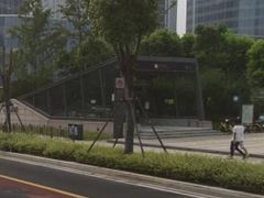 -盈丰路(地铁站)