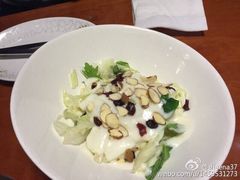 -BHC炸鸡(明洞总店)