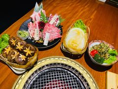 -肉魁屋·烧肉·烧鸟·酒场(高新店)