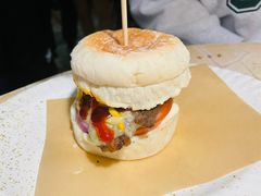 牛肉双芝士汉堡-野草莓自由市场