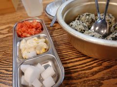 -吴草鸡爪오초닭발韩食堂(融恒盈嘉中心店)