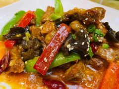 -达吾手抓美食城总部(义乌店)