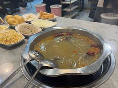 -光头药膳鸡(莱茵小镇店)
