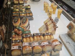 -红跑车蛋糕世界(清江路店)