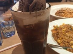 -必胜客(新中纬店)