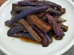 八旗茄子-沪依小酒馆心意菜