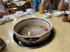 -东巴谷野生菌火锅餐厅