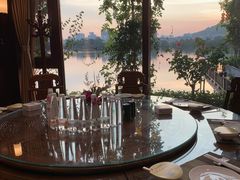 -东湖食堂·湖景餐厅•会议