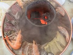 -一口猪海鲜浑锅·东北家常菜