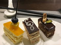 -航空港万怡酒店·万荟轩餐厅(航空港区远航路店)