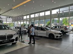 -南充通源宝马4S店(高坪店)