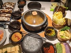 -芸山季·云南山珍菌火锅(南翔印象城MEGA店)