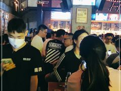 等位区-HIB HUB公社(解放西路店)