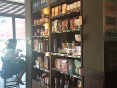 -星巴克(宝山万达店)