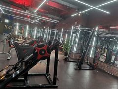 -美格菲健身中心(新都会店)