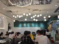 -丽莎沙拉轻食餐厅(国贸店)