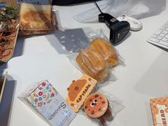 -玥儿弯弯手作烘焙(中海国际社区御城店)