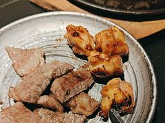 -山川小町·极番烧肉(新地假日广场店)