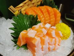 三文鱼-極上萬膳·日料放题(海岸城店)