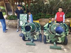 -七彩云南欢乐世界