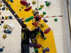 -问山MountQuest攀岩馆