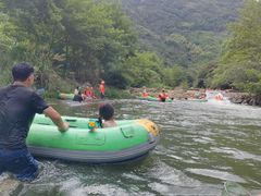 -雅鲁激流探险漂流