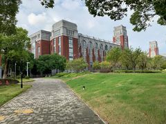 -华东政法大学(松江校区)