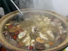 -威邵鸡煲(西华路总店)