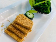 -红栌温泉山庄生态美食餐厅