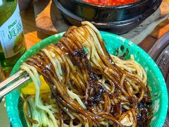-唯成•韩国炭火烤肉 유성고기