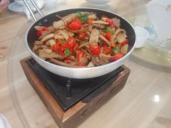 干锅三鲜菇-邻家小馆(银都店)