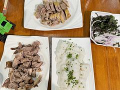 -滑二狗肉美食坊(国龙店)