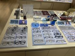-鲸渝眼镜·浅目视光(春熙路店)