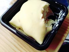 -蜜蜂小象·榴莲千层蛋糕(时代汇11栋店)