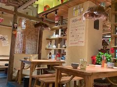 -泥糊破店小酒馆·团建聚餐(南京西路店)