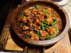 酱爆石锅蛙-绿茶餐厅(光谷世界城步行街店)