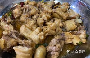 Braised Chicken with Dried Mushrooms
