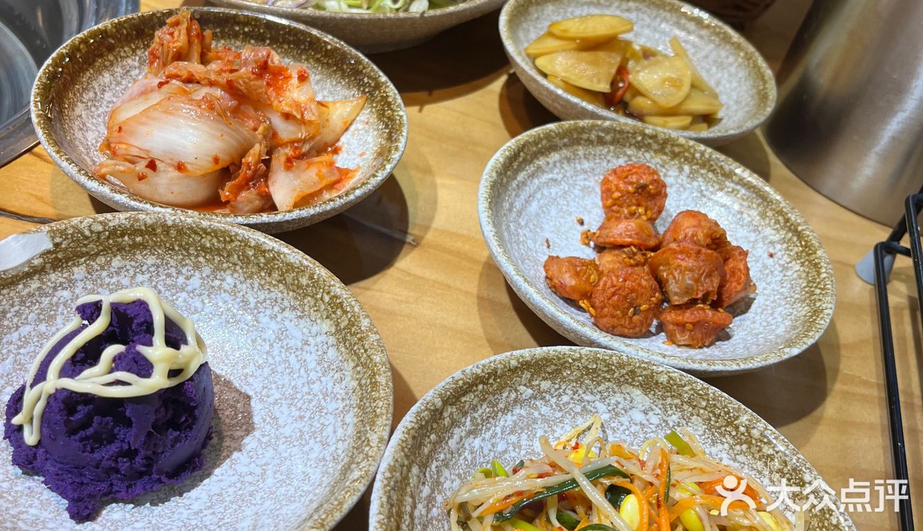 五彩缤纷如沐春风的韩式碳烤肉[色]