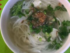 鱼片粗米粉-纽顿熟食中心