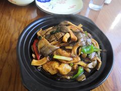 -胡子饮食店