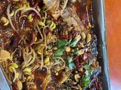 -老码头黑皮肘子锅包肉熏酱水饺(文政街店)