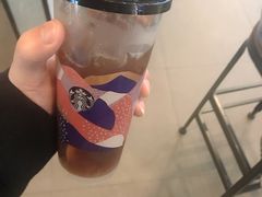 气炫冰山美式-星巴克(杭州西湖银泰1F店)