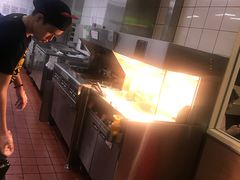 -麦当劳(沙河店)