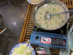 -丁里羊肉小镇(天鹅湖总店)